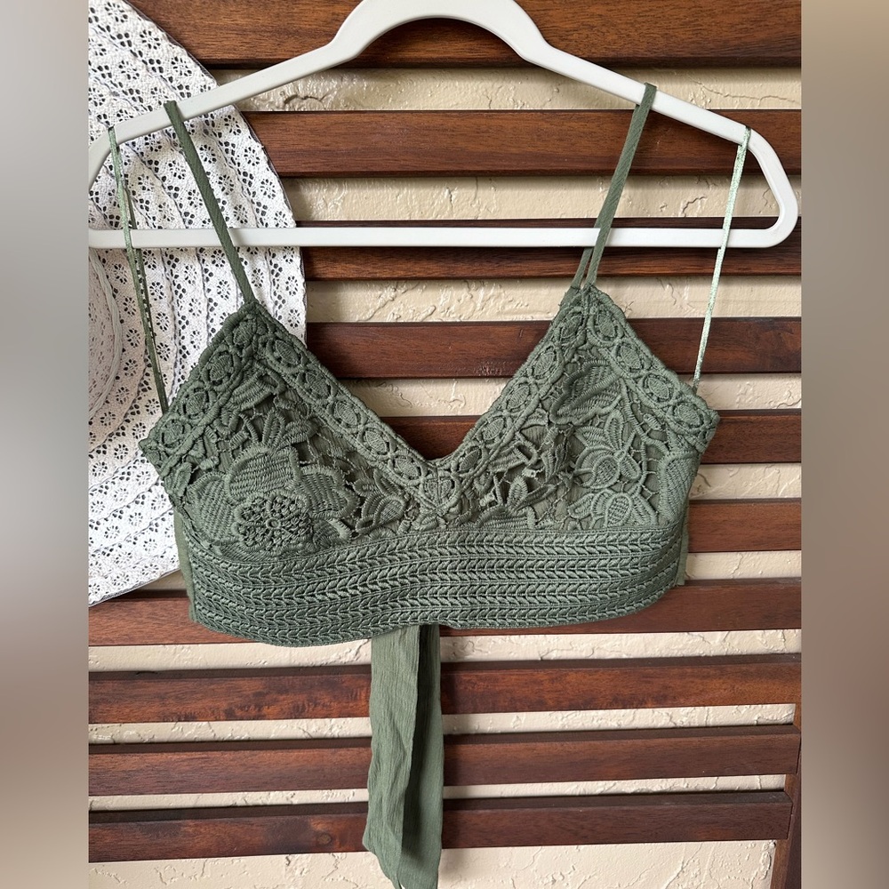 Aeropostale haltertop